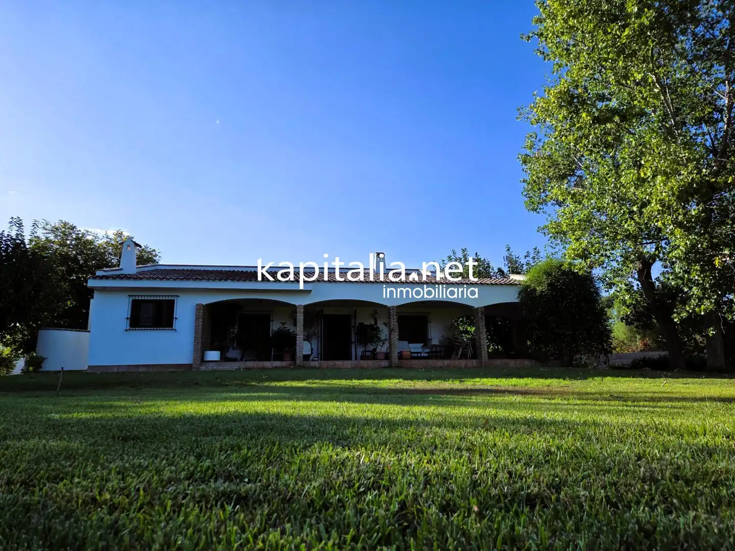 Jardí de Casa o xalet en venda en Ontinyent amb Jardí privat, Traster i Piscina comunitària