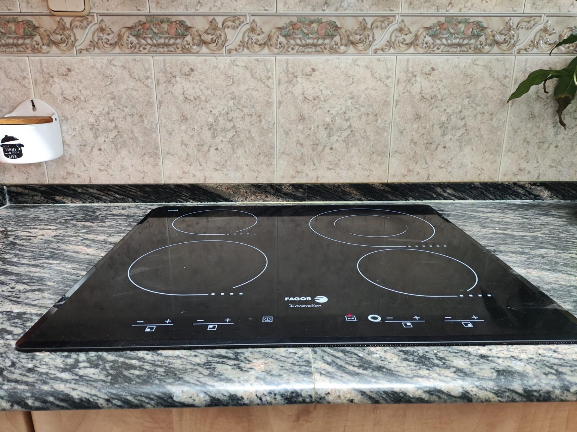 Cuina de Pis en venda en Montmeló amb Aire condicionat, Calefacció i Terrassa