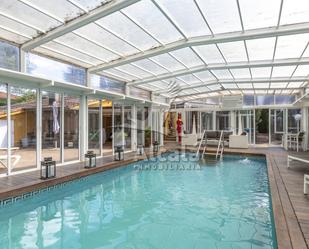 Piscina de Casa o xalet en venda en Torrejón del Rey amb Aire condicionat, Calefacció i Jardí privat