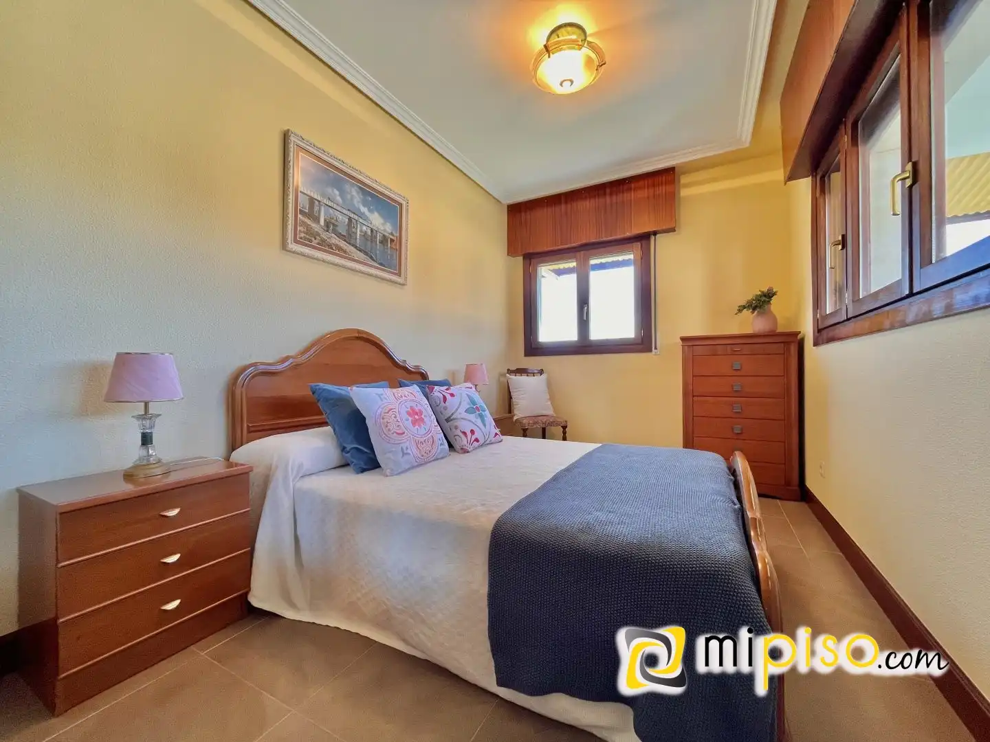 Habitación de Casa o chalet en venta en Santoña con Calefacción