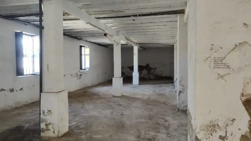 Industrial building for sale in Cr. Estación de los Valles, imagen 5