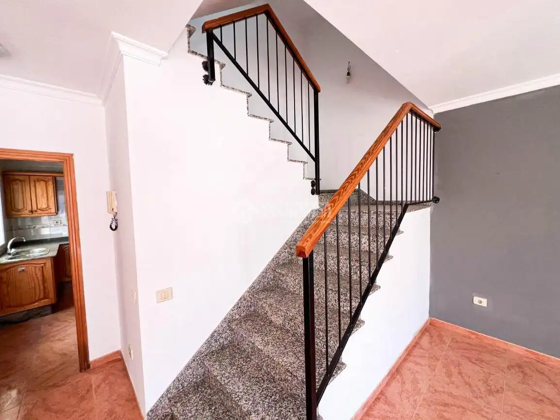 Casa aparellada en venda a Cruce de Arinaga, imagen 28