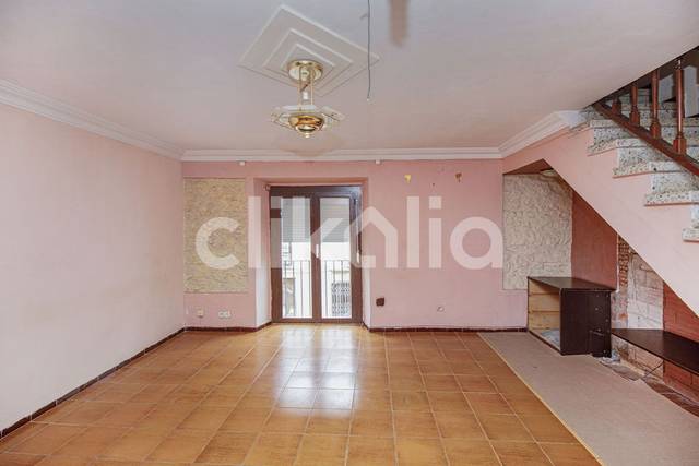 Piso en Venta en La Bisbal d'Empordà