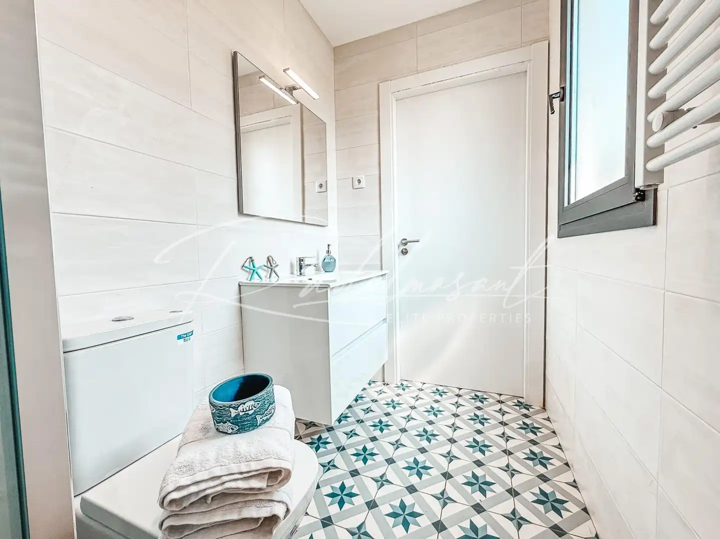 Baño de Casa adosada en venta en Cambrils con Calefacción, Jardín privado y Terraza