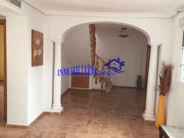 Casa en venda a Periurbano Este - Campiña