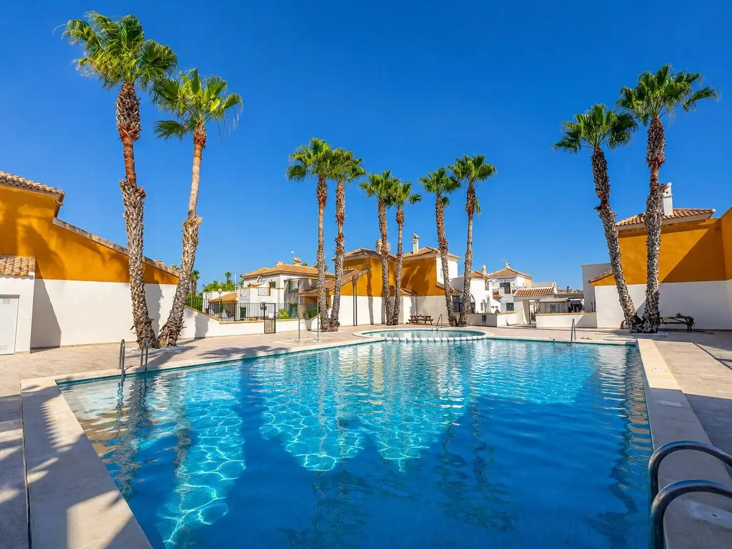 Maison mitoyenne avec piscine à vendre à Almoradí, imagen 6