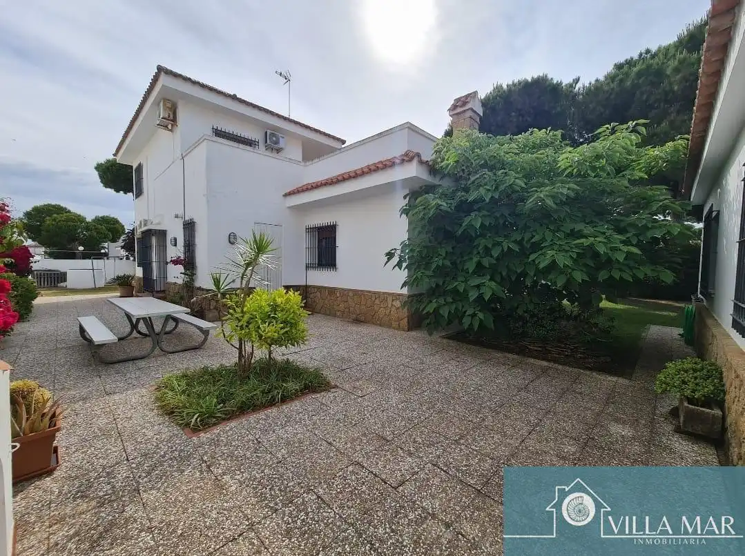 Houses for sale in Aguadulce - Almadraba - Punta Candor