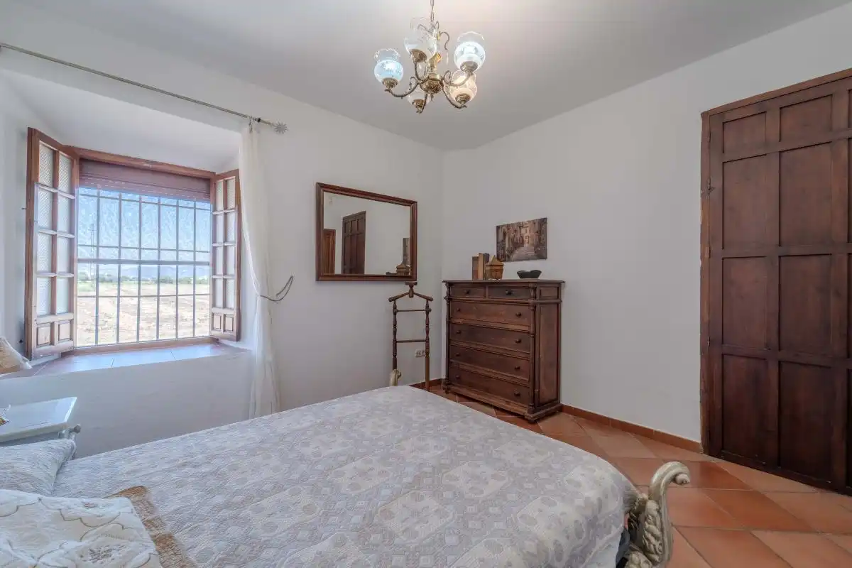 Habitación de Finca rústica en venta en Antequera con Aire acondicionado, Calefacción y Jardín privado