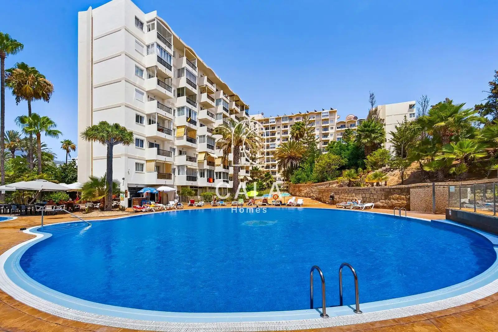 Vista exterior de Pis en venda en Arona amb Terrassa, Piscina i Forn