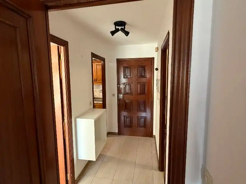Apartament en venda en A Coruña Capital  amb Parquet, Traster i Moblat