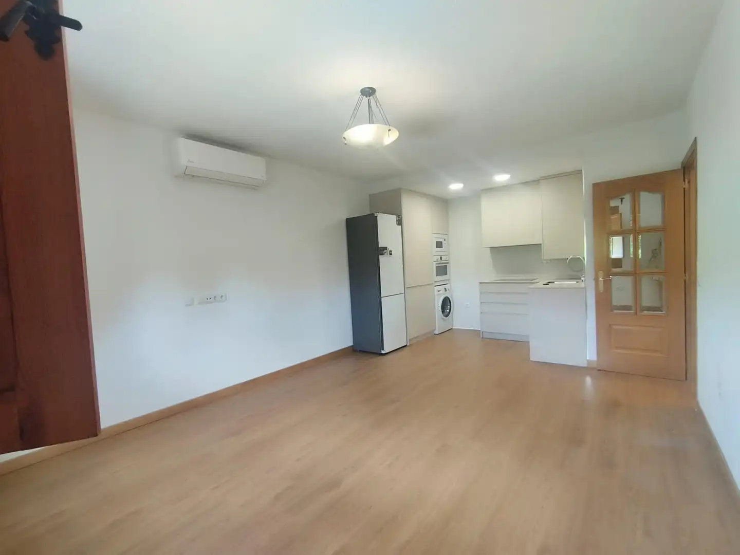 Cocina de Piso de alquiler en Alcalá de Henares con Aire acondicionado y Calefacción