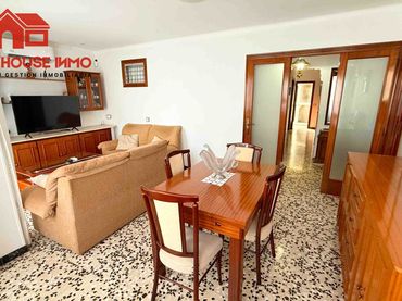 Wohnung mit Balkon zum Verkauf in Carrer Joan Tibau