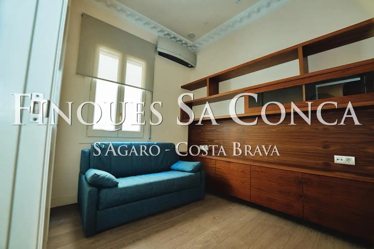 Sala d'estar de Dúplex en venda en Barcelona amb Aire condicionat, Calefacció i Terrassa