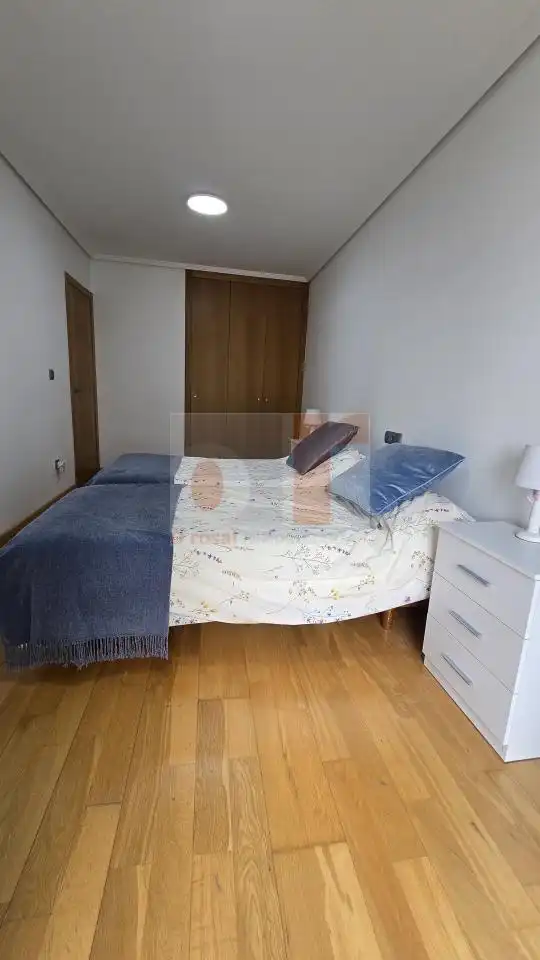 Habitación de Piso en venta en Moaña con Calefacción, Terraza y Trastero