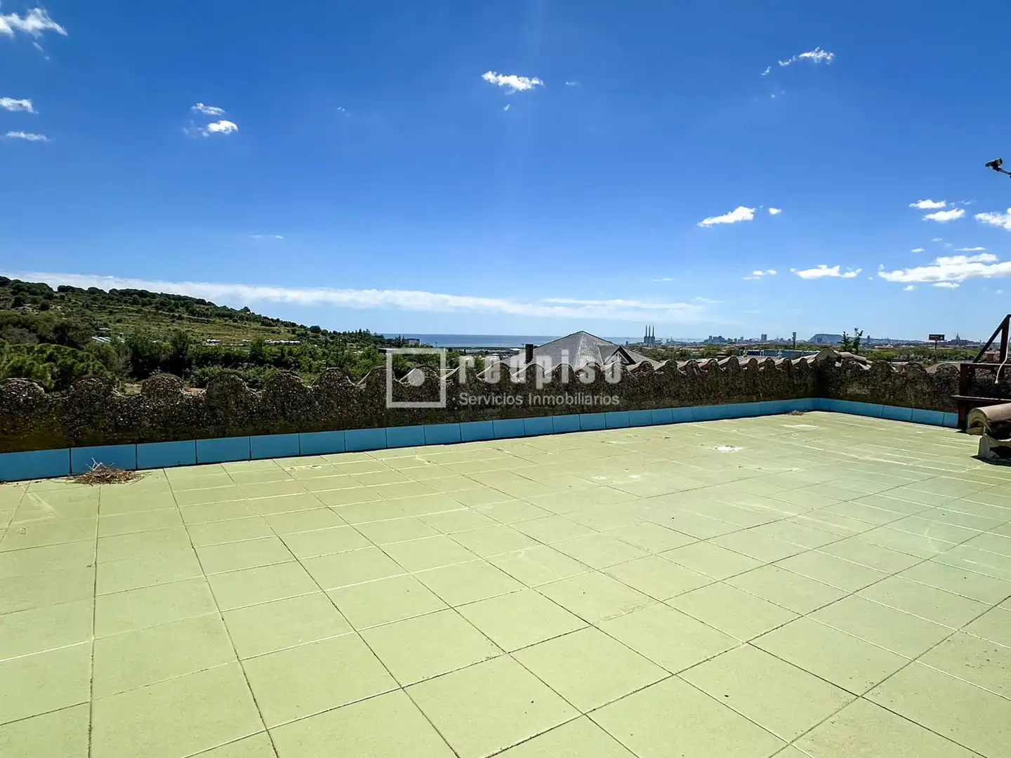 Terrace of Houses for sale in Badalona  with Air Conditioner, Heating and Private garden