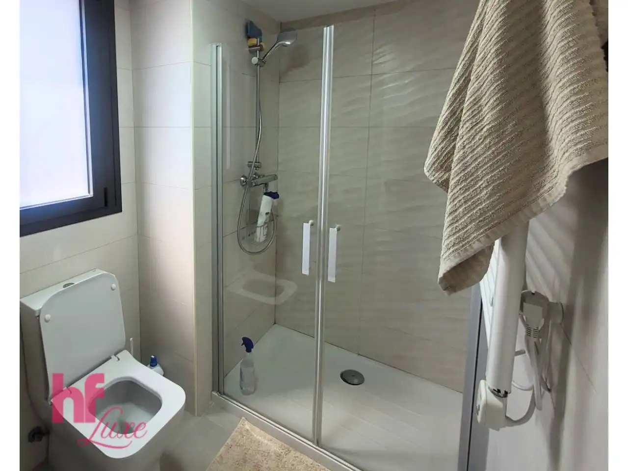 Baño de Piso en venta en Sant Adrià de Besòs con Aire acondicionado, Calefacción y Parquet