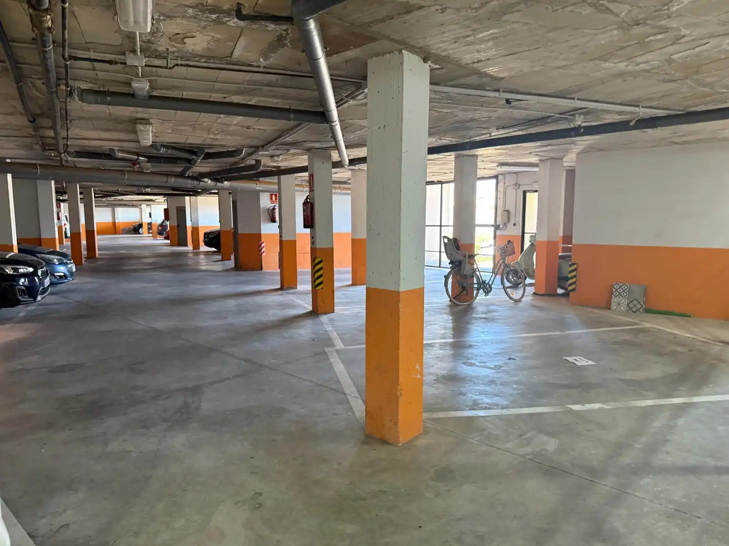 Aparcament de Apartament en venda en Águilas amb Terrassa i Piscina comunitària