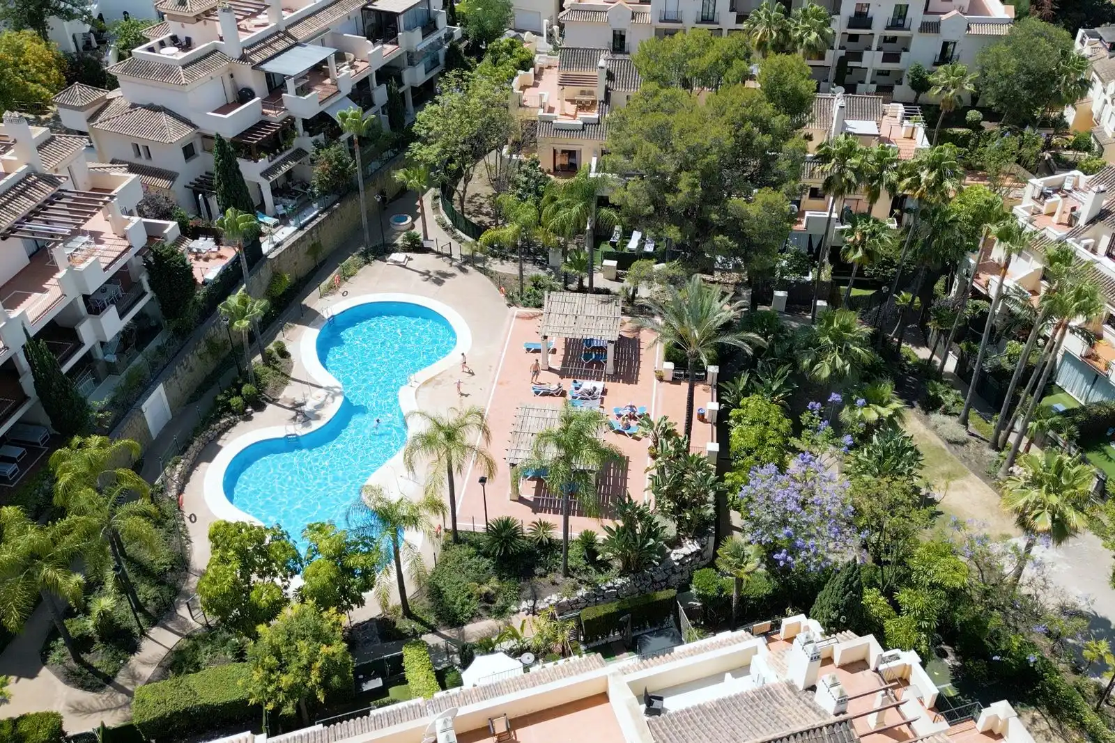 Adossat amb piscina en venda a Calle Luis Morales 108, imagen 11