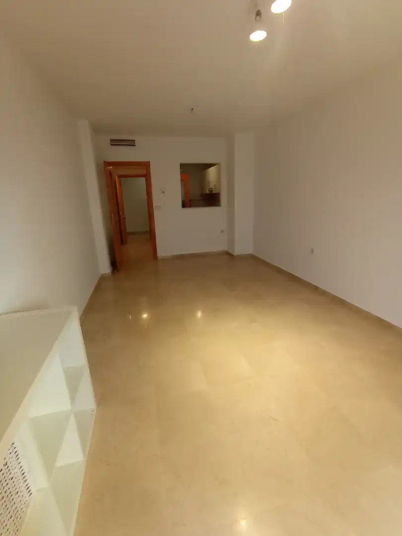 Appartement compact avec ascenseur à louer à Alameda de Capuchinos, imagen 5
