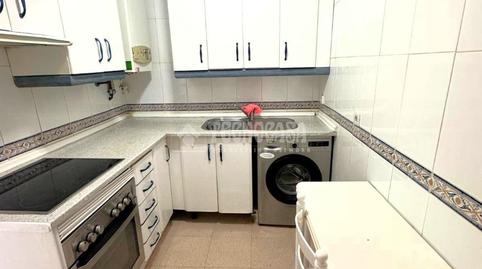 Foto 4 de Piso en venta en Reyes, Parla