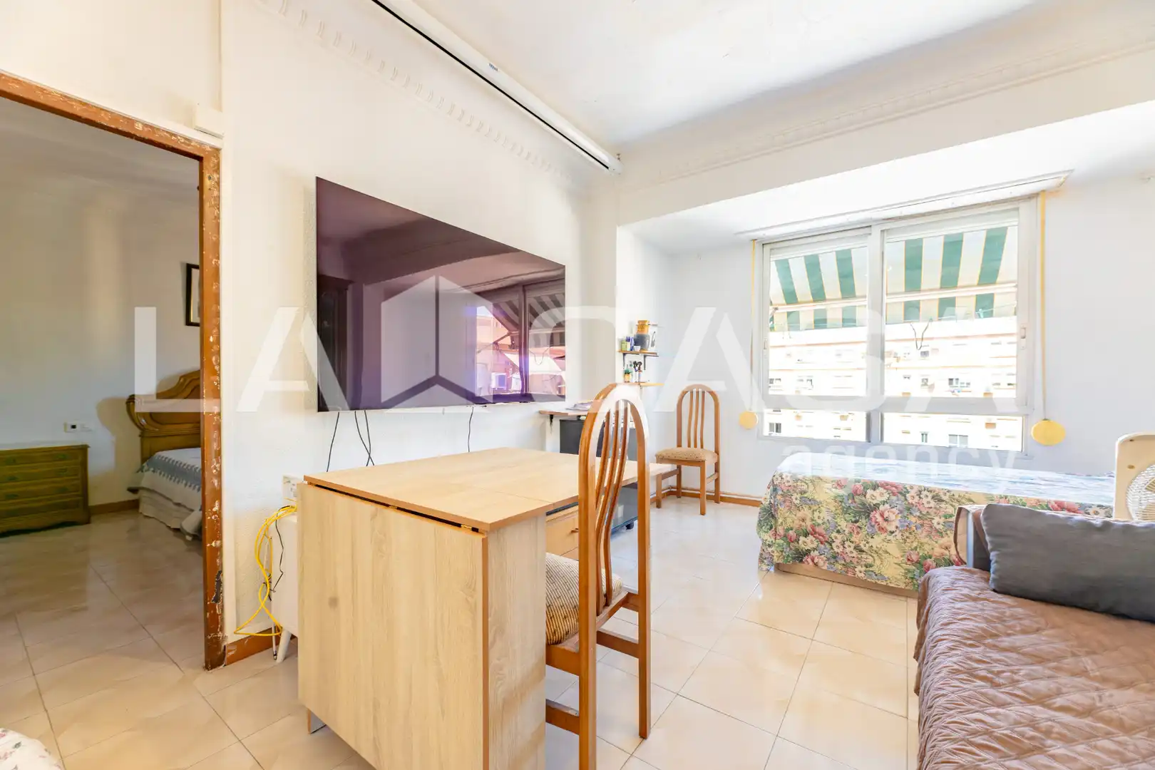 Sala de estar de Piso en venta en Valencia con Amueblado