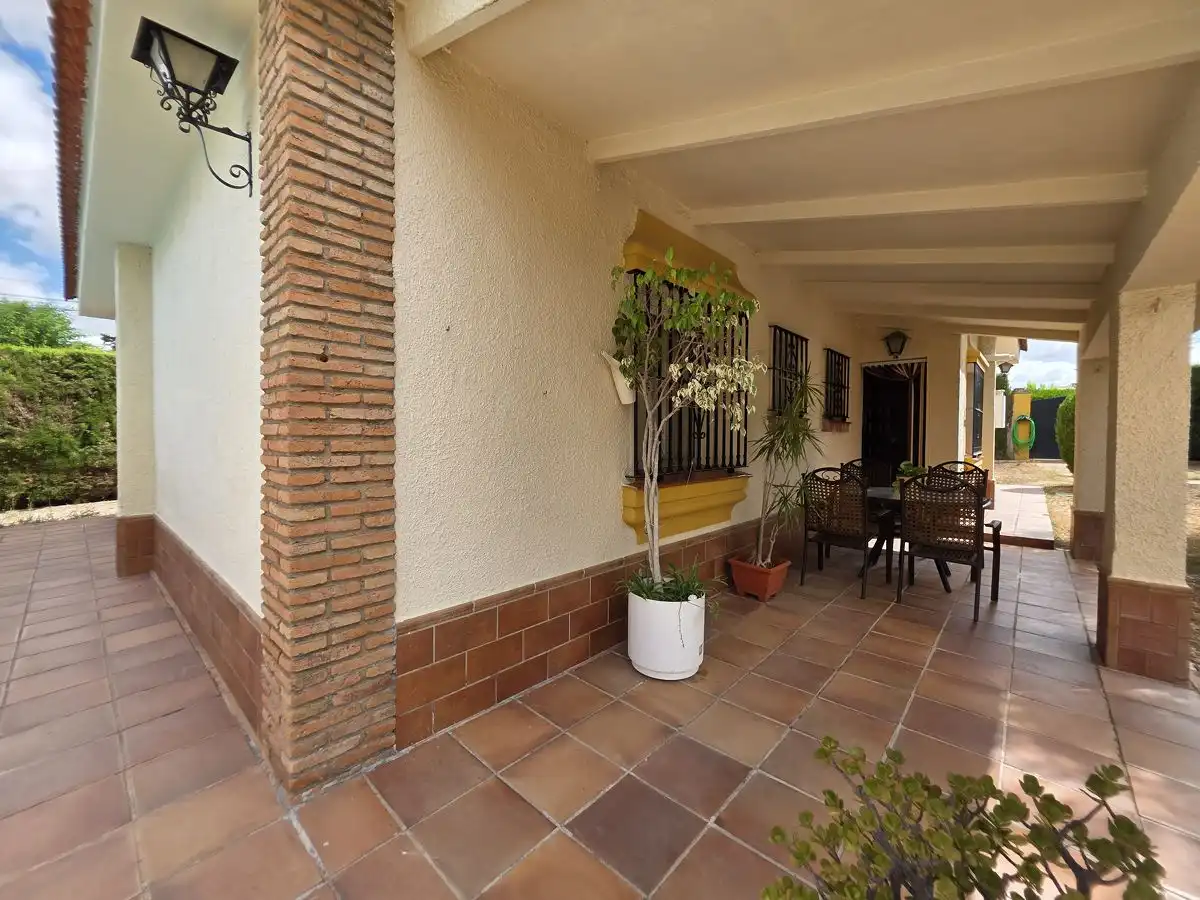 Chalet con piscina en venta en Palomares del Río, imagen 15