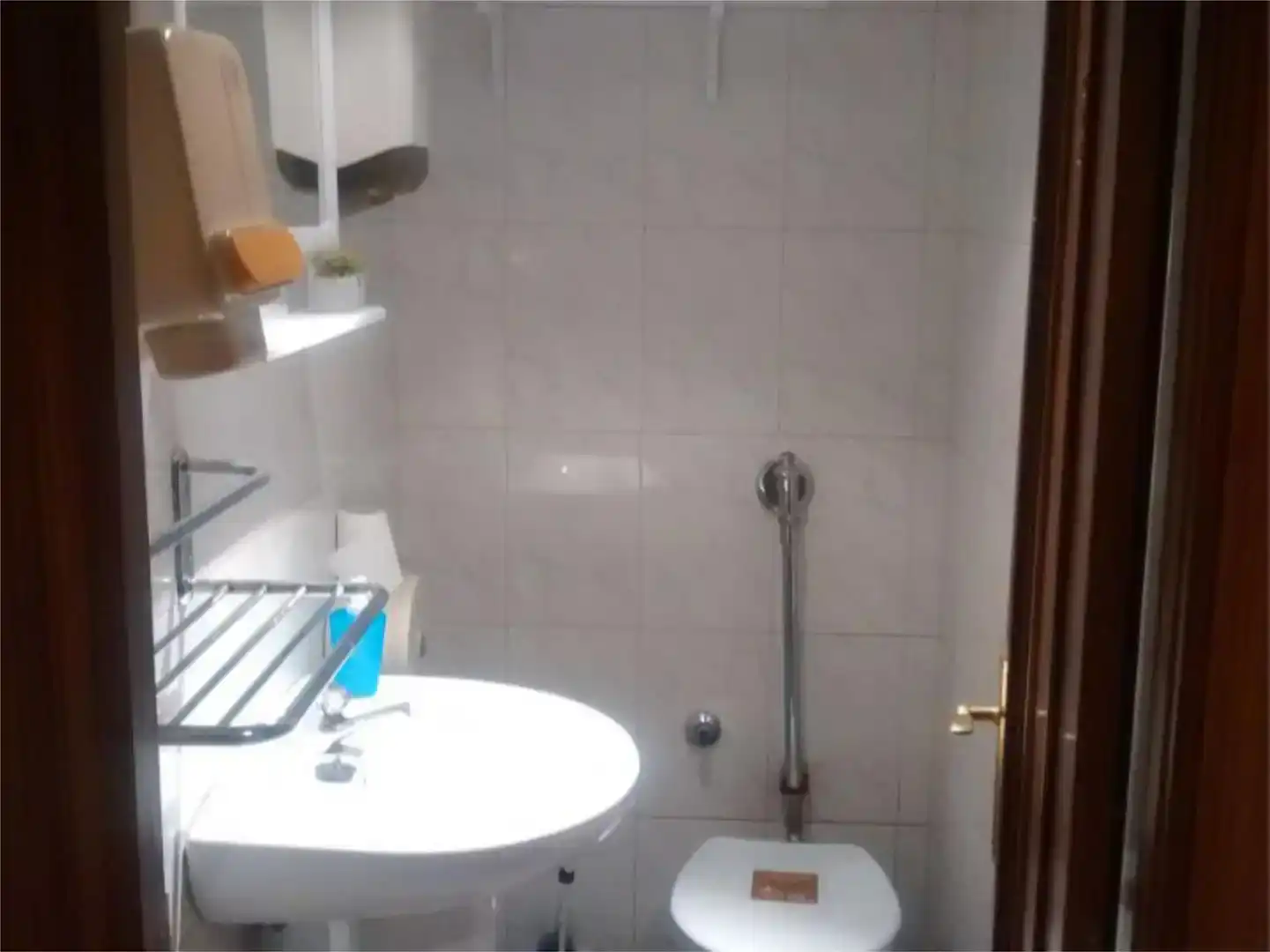 Bathroom of Commercial properties for rent in Ares