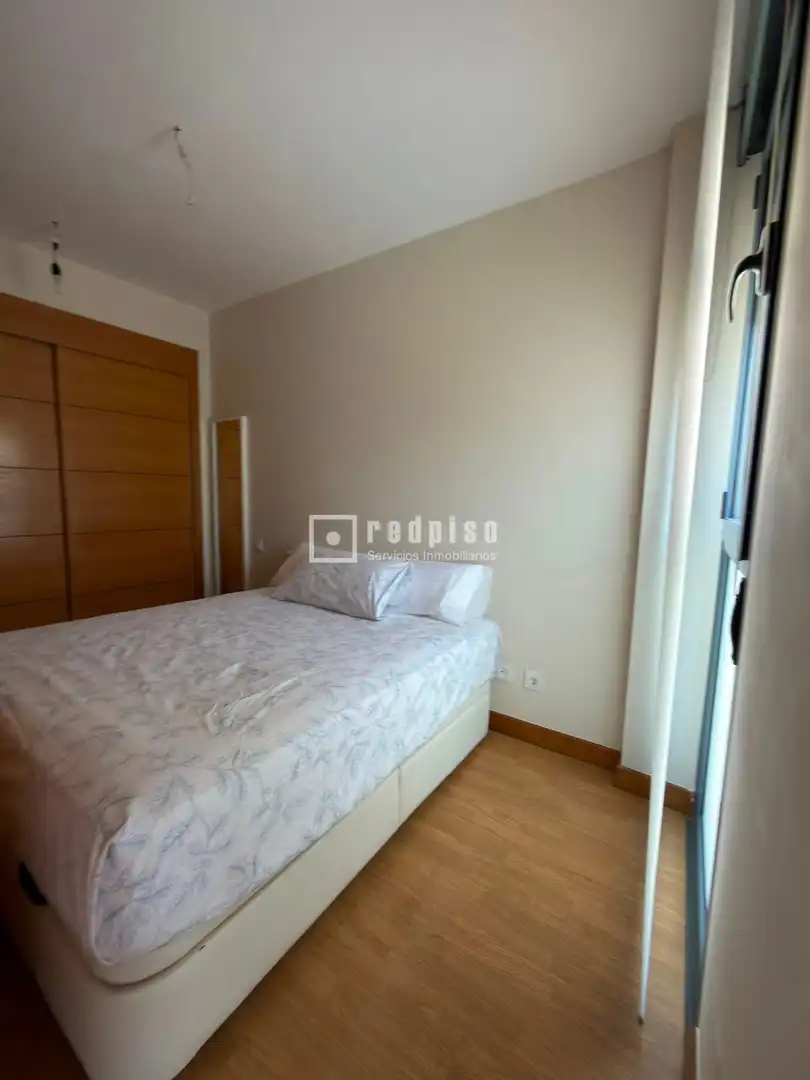 Dormitori de Estudi en venda en Madrid amb Aire condicionat, Jardí privat i Traster