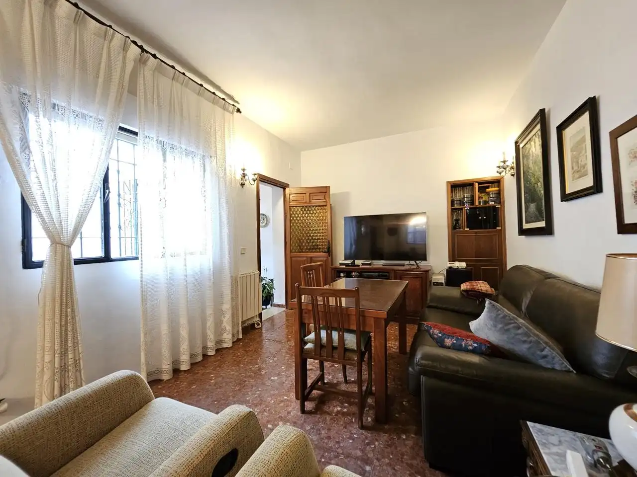 Sala d'estar de Casa o xalet en venda en Alcalá de Guadaira