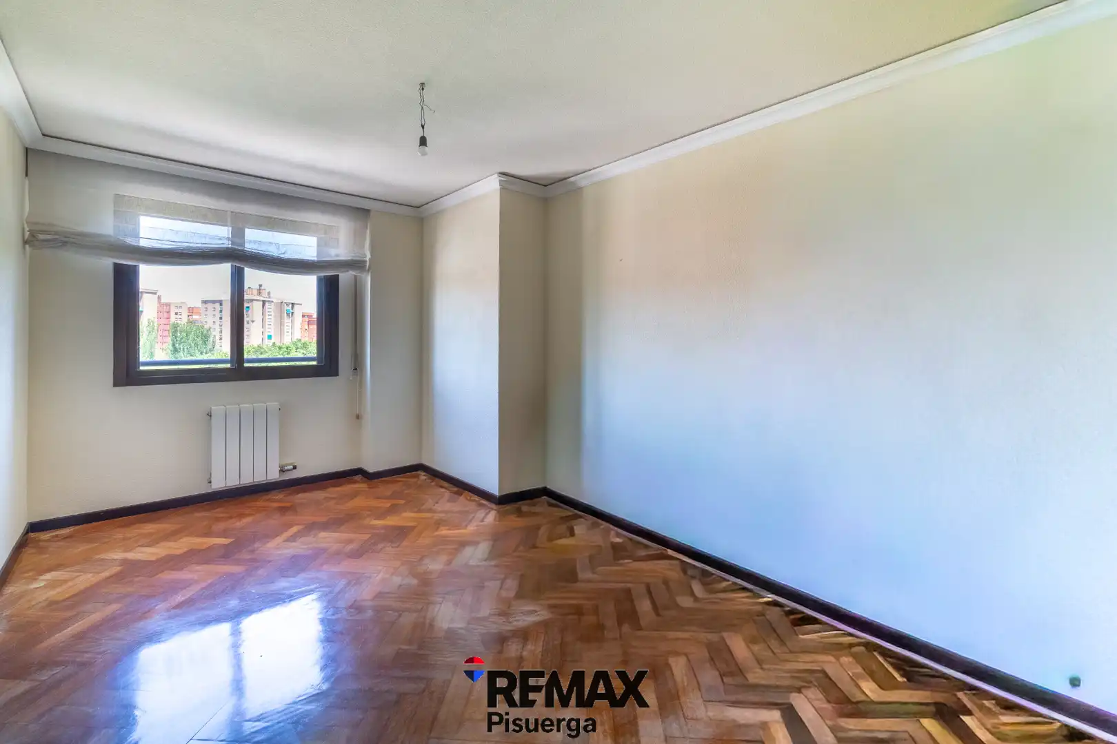 Schlafzimmer von Wohnung zum Verkauf in Valladolid mit Heizung, Terrasse und Abstellraum