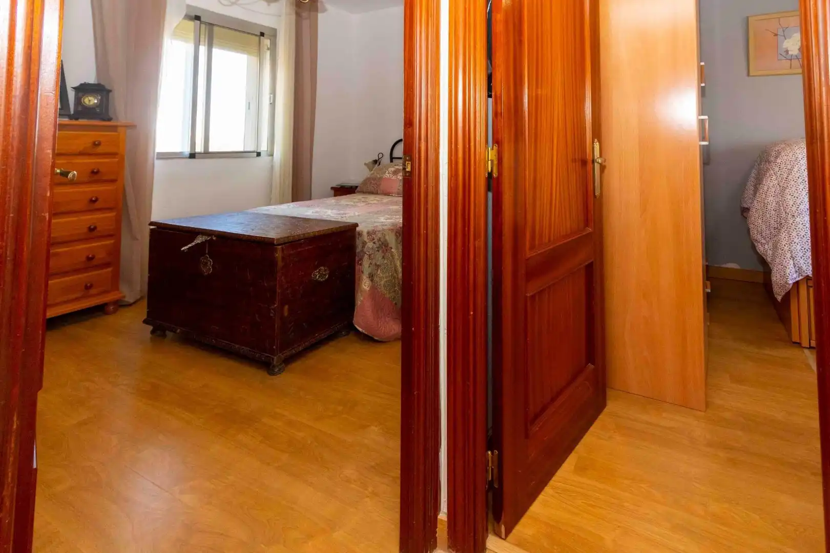 Schlafzimmer von Wohnung zum Verkauf in Badajoz mit Klimaanlage, Heizung und Terrasse