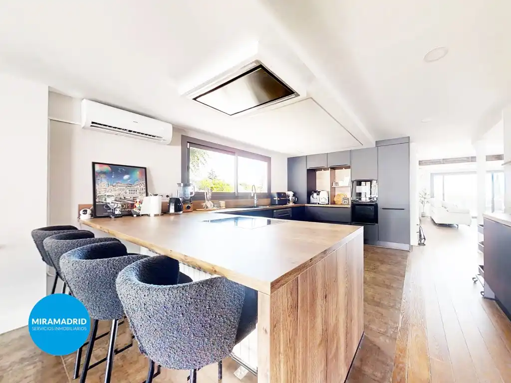 Cocina de Casa o chalet en venta en Paracuellos de Jarama con Aire acondicionado