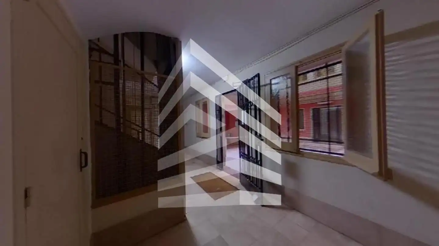 Planta baixa en venda en Barcelona amb Parquet