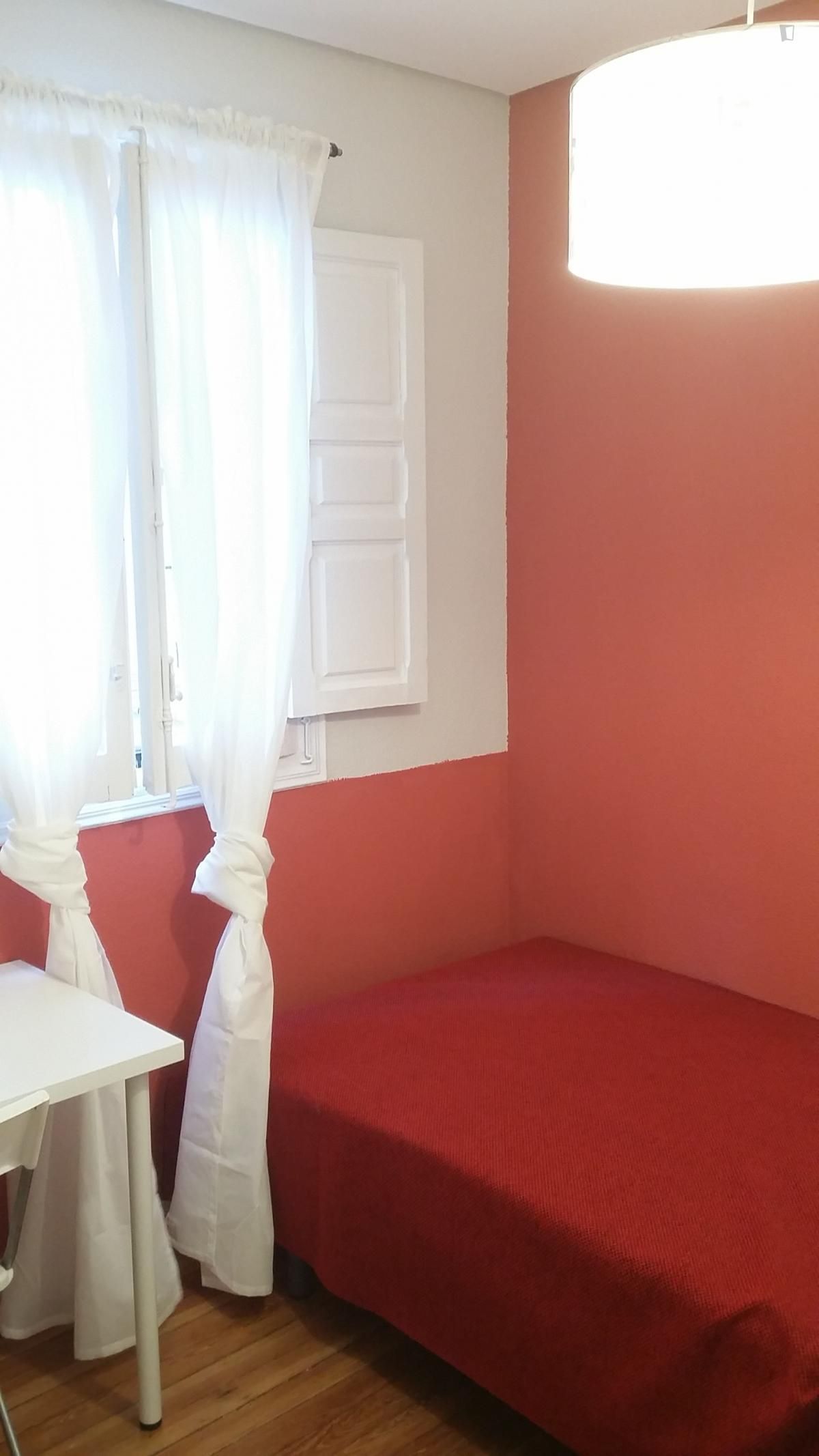 Apartament per a compartir a Trafalgar