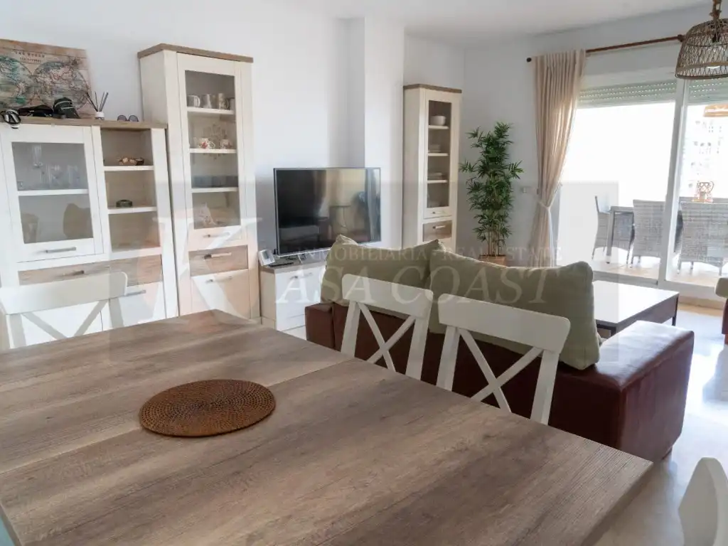 Sala de estar de Piso en venta en Fuengirola con Aire acondicionado, Jardín privado y Terraza