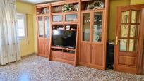 Living room of Flat for sale in  Zaragoza Capital  with Heating