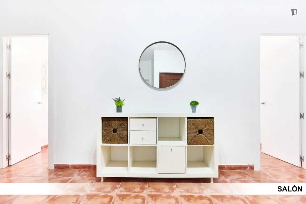 Sala d'estar de Apartament per a compartir en Alcalá de Guadaira amb Aire condicionat, Calefacció i Moblat