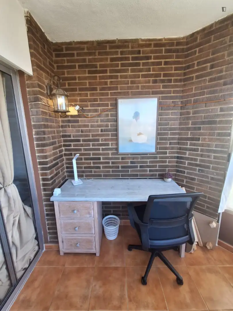 Terraza de Apartamento de alquiler en Moncada con Amueblado, Horno y Lavadora