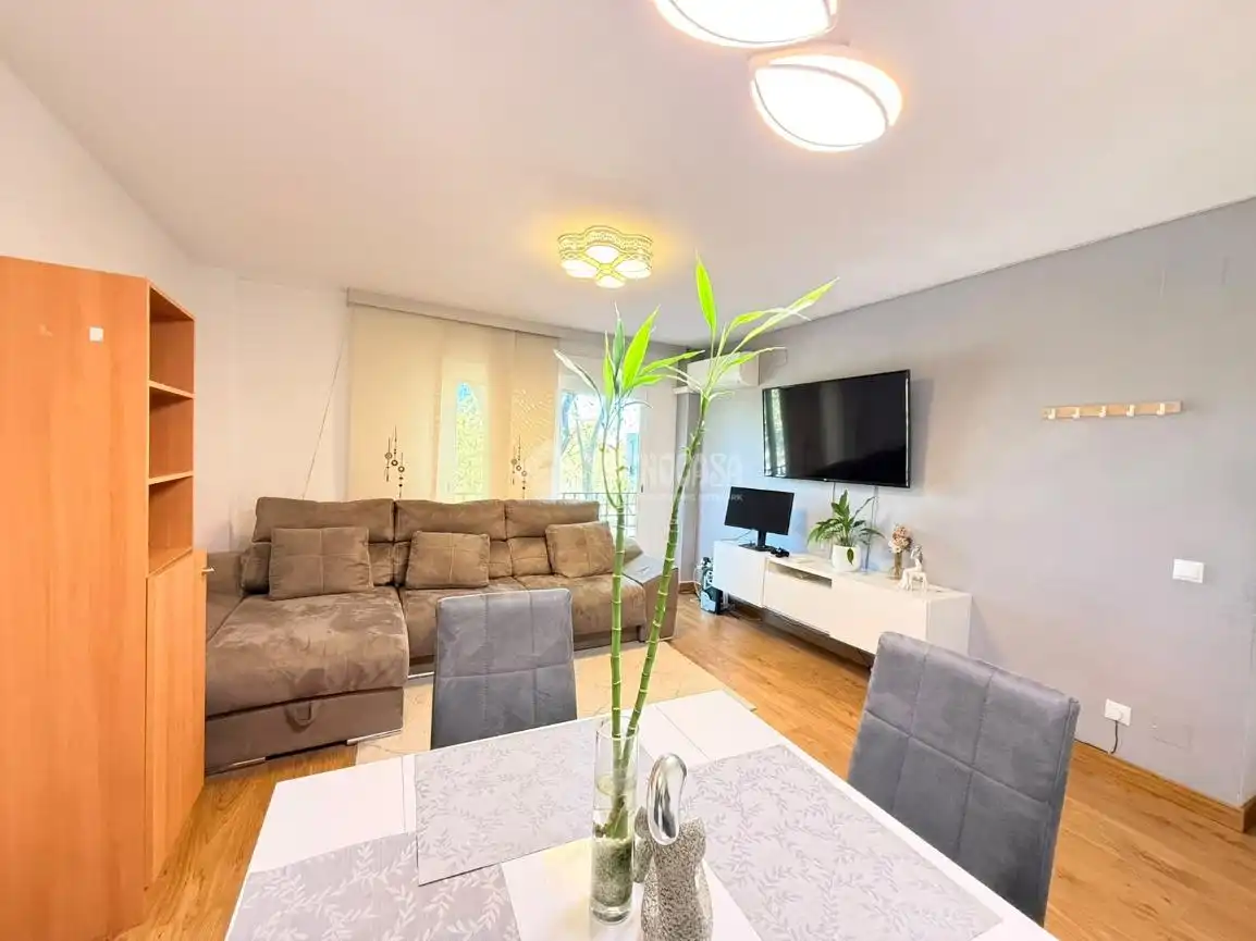Sala de estar de Piso en venta en Ensanche