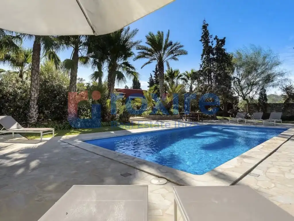 Piscina de Casa o chalet de alquiler en Sant Josep de sa Talaia con Aire acondicionado, Jardín privado y Terraza