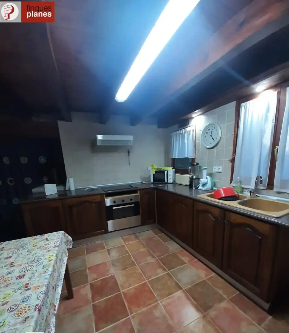 Cocina de Casa o chalet en venta en Cabó con Calefacción y Jardín privado