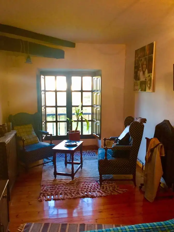 Sala d'estar de Casa o xalet en venda en Reocín amb Calefacció, Parquet i Terrassa