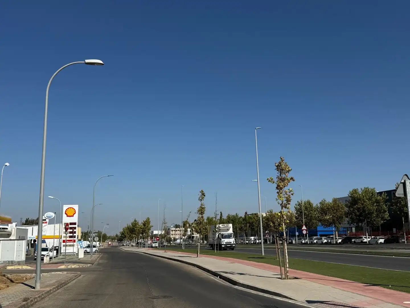 Terreny industrial en venda a La Hacienda - Nueva Andalucía, imagen 2