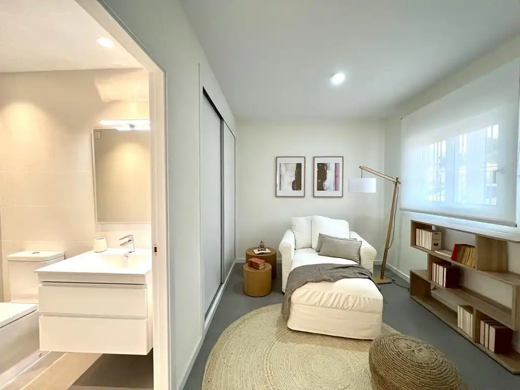 Habitación de Apartamento en venta en L'Alfàs del Pi con Aire acondicionado, Calefacción y Jardín privado