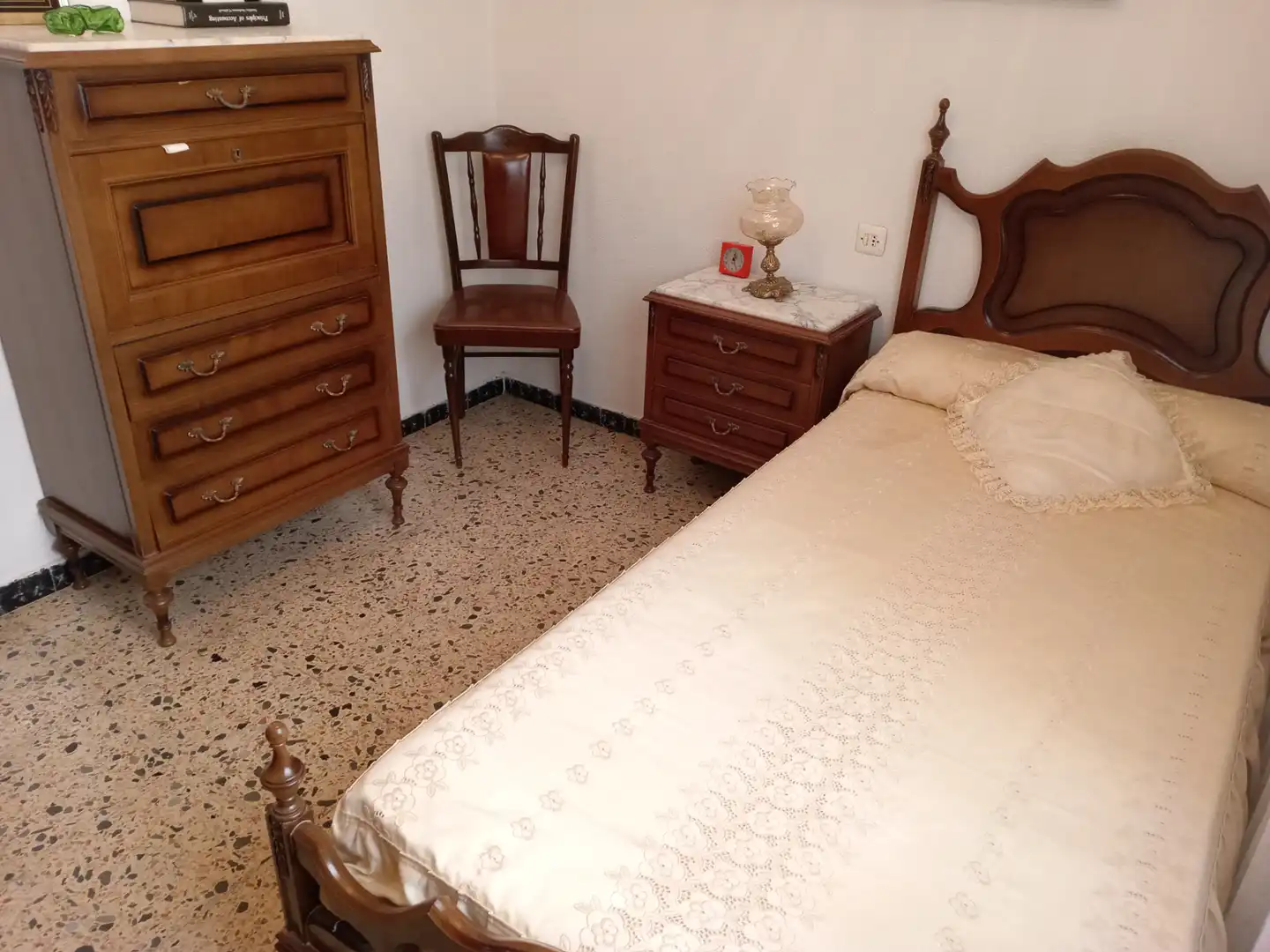 Bedroom of Flat for sale in Salamanca  with Heating, Furnished and Oven