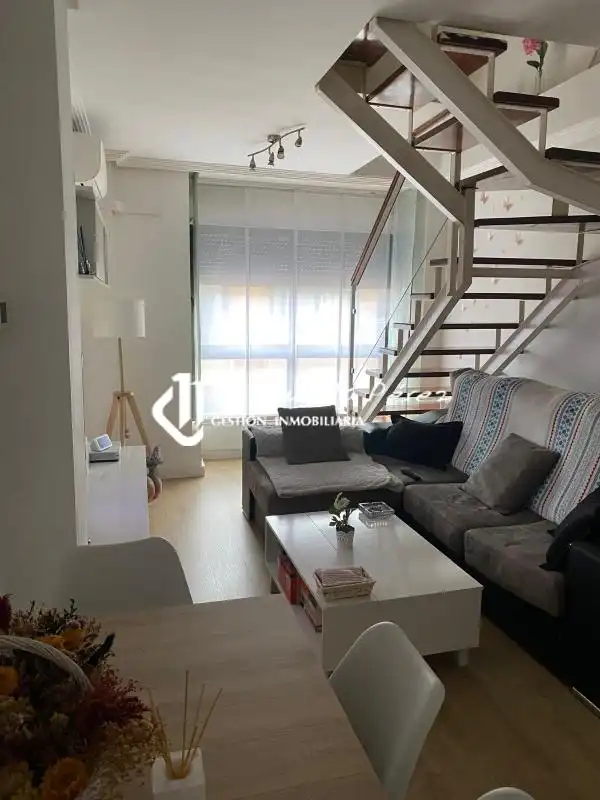 Wohnzimmer von Wohnungen zum Verkauf in Cáceres mit Klimaanlage, Heizung und Terrasse