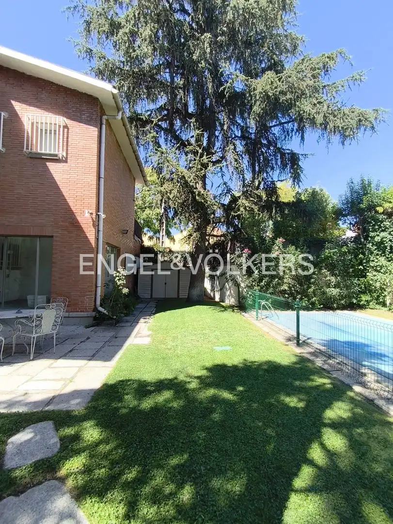 Exterior view of Houses for rent in Madrid  with Air Conditioner, Heating and Private garden