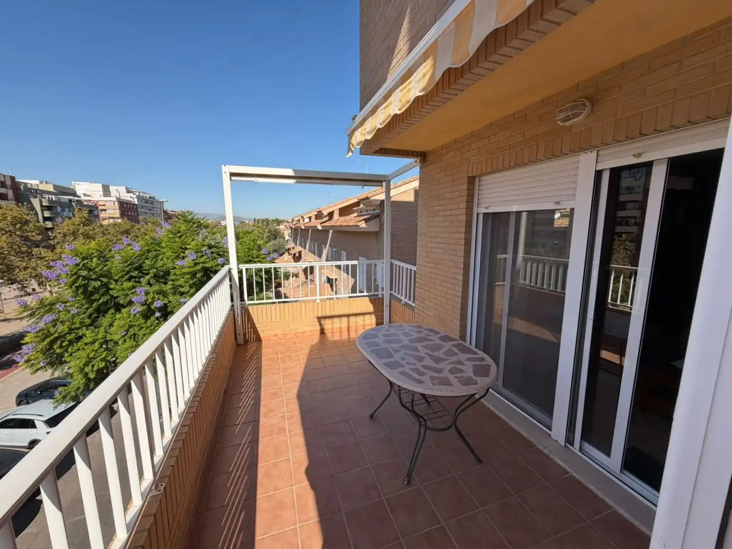 Terraza de Piso en venta en Sagunto / Sagunt con Terraza y Balcón