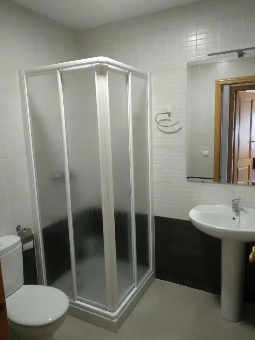 Bathroom of Flat for sale in Montilla  with Air Conditioner, Storage room and Furnished