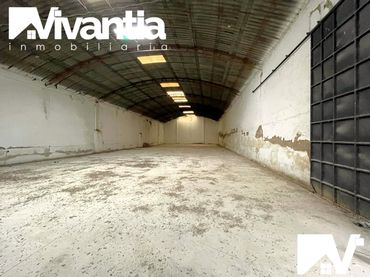 Industrial building to rent in Pedanías Centro
